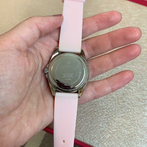 Guess Watch - Picture 2 of 2